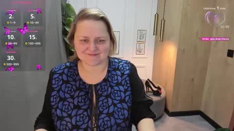 Scarlett online show from 1, 12, 2025