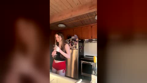 Snapshot of scarlettvoss1 chatting on 26, 3, 2026 scarlettvoss1 online show from 26, 3, 2026