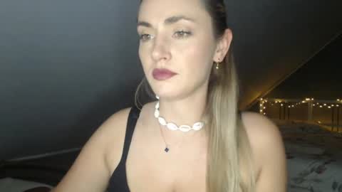 ScarlettxBlonde online show from 9, 6, 2026