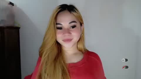 Snapshot of scarletvamp chatting on 4, 10, 2025 scarletvamp online show from 4, 10, 2025