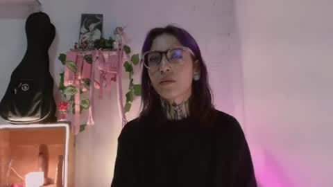 Snapshot of scarllett_bdsm chatting on 2, 7, 2026 Scarllett online show from 2, 7, 2026