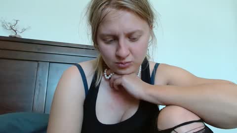 Snapshot of scartit chatting on 22, 2, 2025 ScarTit Bernhard online show from 22, 2, 2025