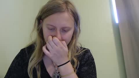 Snapshot of scartit chatting on 19, 9, 2025 ScarTit Bernhard online show from 19, 9, 2025