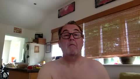 Snapshot of scbiggersballs chatting on 29, 5, 2026 scbiggersballs online show from 29, 5, 2026
