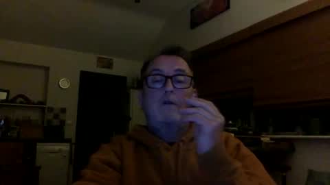 Snapshot of scbiggersballs chatting on 8, 6, 2026 scbiggersballs online show from 8, 6, 2026