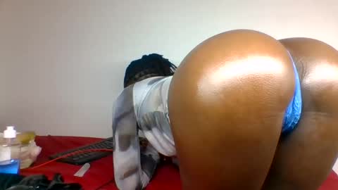 scentedfriction online show from 24, 11, 2025