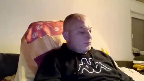 schnibschnab online show from 3, 10, 2025