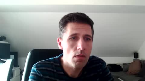 Snapshot of schnuckigeil chatting on 20, 1, 2025 Dildomen online show from 20, 1, 2025
