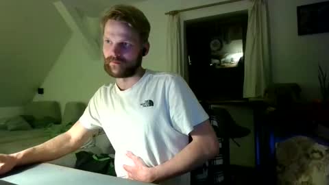 Snapshot of schrilliex chatting on 25, 3, 2026 Scautch online show from 25, 3, 2026