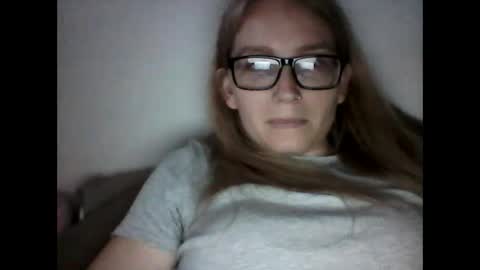 Snapshot of scissormam chatting on 12, 10, 2025 scissormam online show from 12, 10, 2025