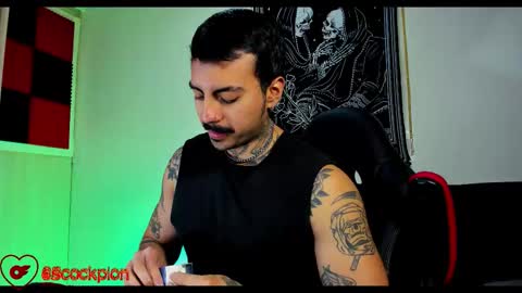 Alejandro help me to reach 200 thumps up online show from 5, 10, 2025