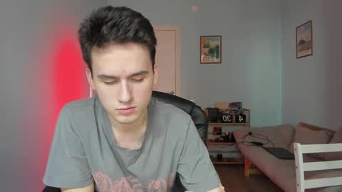 Thomas brunette and Alex blond online show from 31, 1, 2025