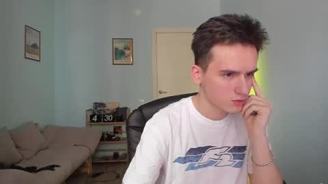 Thomas brunette and Alex blond online show from 2, 3, 2025