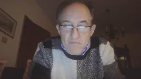 Snapshot of scotchwhieskie chatting on 25, 12, 2024 scotchwhieskie online show from 25, 12, 2024