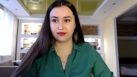 Elizabeth  online show from 10, 12, 2024