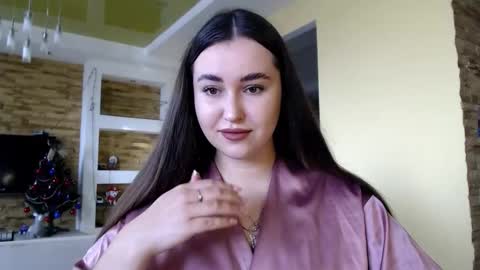 Elizabeth  online show from 4, 1, 2025