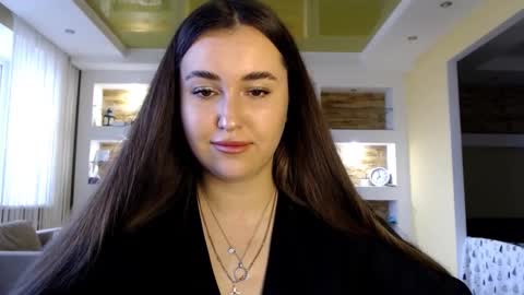 Elizabeth  online show from 8, 1, 2025