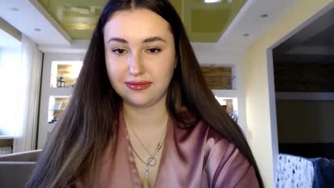 Elizabeth  online show from 4, 3, 2025