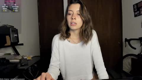 Aria Independent model online show from 24, 9, 2025