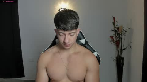 Snapshot of sean_brownx chatting on 5, 6, 2026 Sean online show from 5, 6, 2026