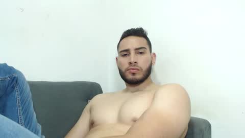 Snapshot of seank_noszka chatting on 10, 3, 2025 seank_noszka online show from 10, 3, 2025