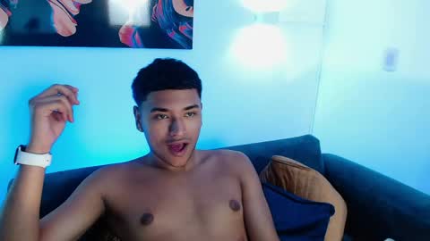 Snapshot of seanstonee chatting on 15, 4, 2026 Sean online show from 15, 4, 2026