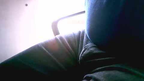 Snapshot of seasideman73 chatting on 4, 10, 2025 seasideman73 online show from 4, 10, 2025