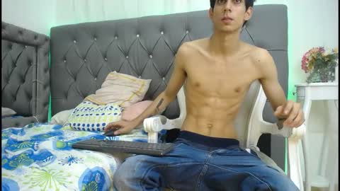 sebalexis7 online show from 10, 10, 2025