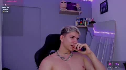 Snapshot of sebas__23 chatting on 8, 3, 2025 Sebastin online show from 8, 3, 2025