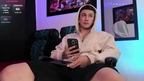 Sebastian online show from 9, 4, 2026