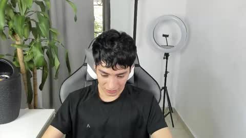 Snapshot of sebas_rosse chatting on 10, 1, 2026 sebastian online show from 10, 1, 2026