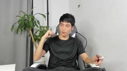 Snapshot of sebas_rosse chatting on 12, 1, 2026 sebastian online show from 12, 1, 2026