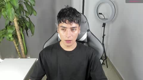 Snapshot of sebas_rosse chatting on 3, 2, 2026 sebastian online show from 3, 2, 2026