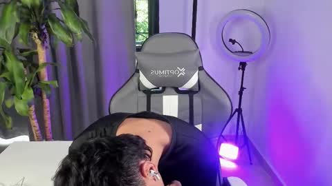 Snapshot of sebas_rosse chatting on 4, 2, 2026 sebastian online show from 4, 2, 2026