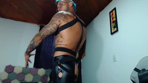 Snapshot of sebastian_025 chatting on 21, 2, 2025 Sebastian online show from 21, 2, 2025