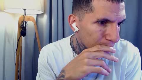 Sebastian online show from 10, 10, 2025