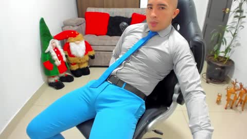 juan  sebastian online show from 2, 1, 2025