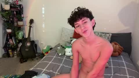 Snapshot of sebastianerosxxx chatting on 8, 1, 2025 SebastianErosX online show from 8, 1, 2025