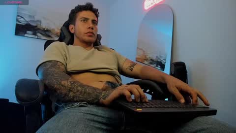 Lucian Sinclair online show from 16, 1, 2025