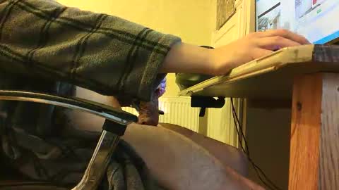 sebastianspalding450 online show from 5, 2, 2026