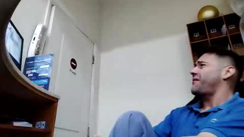 Sebastian Torres Lpez online show from 27, 2, 2026