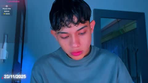 Sebastian online show from 23, 11, 2025