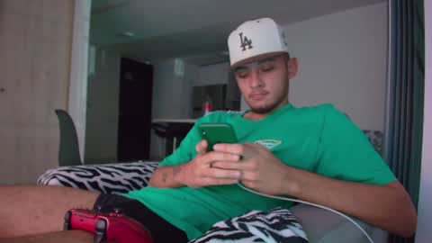 Snapshot of sebolaz chatting on 10, 1, 2025 ryan miller online show from 10, 1, 2025