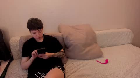 Snapshot of secret_dreams_ chatting on 7, 3, 2025 Amanda and pair in a real life we love each other but can play with you online show from 7, 3, 2025