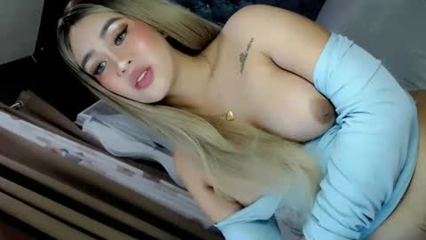 Snapshot of secret_lover22 chatting on 26, 1, 2025 Chloe online show from 26, 1, 2025