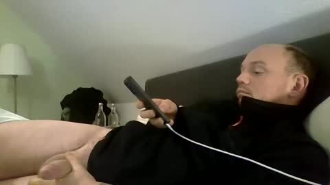 Snapshot of secretcplg chatting on 6, 12, 2024 Simon online show from 6, 12, 2024