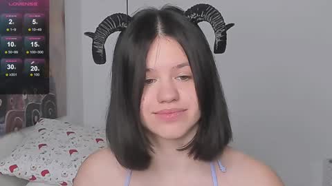 Anna online show from 3, 2, 2025