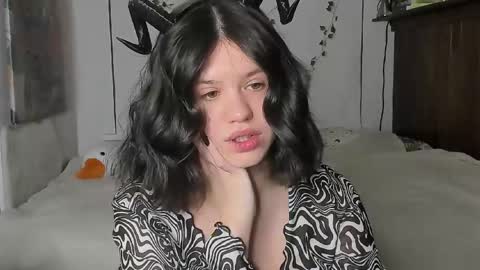 Anna online show from 21, 2, 2025