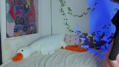 Anna online show from 7, 3, 2025