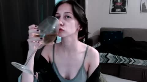 secrettt_poison online show from 12, 7, 2026